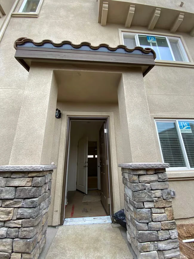 9942 Buena Vista Ave Santee, CA 92071