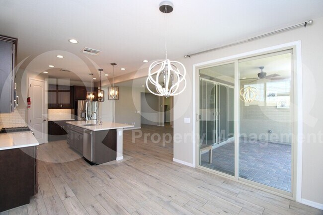 220 S 157th Ln Goodyear, AZ 85338 photo 5