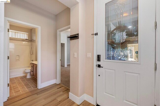 822 Shasta Daisy Dr Brentwood, CA 94513 photo 5