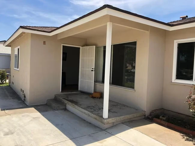 4965 Federal Blvd San Diego, CA 92102 photo 3