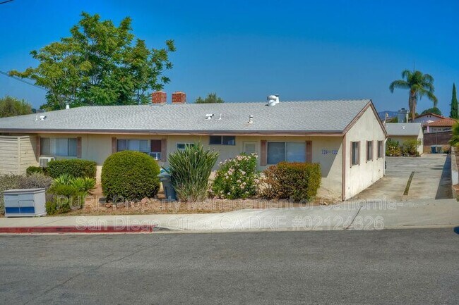 120 Trellis Ln Escondido, CA 92026 photo 4