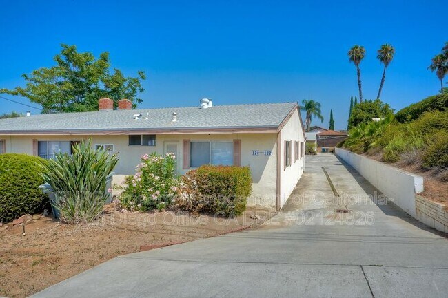 120 Trellis Ln Escondido, CA 92026 photo 3