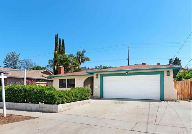 710 Hillward St Escondido, CA 92027