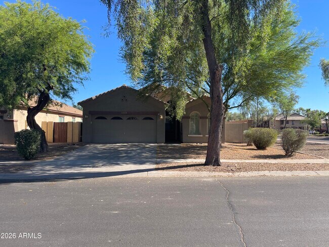 4626 E Murrieta Rd photo 2