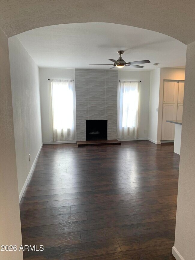 6614 E Sandra Terrace Scottsdale, AZ 85254 photo 4