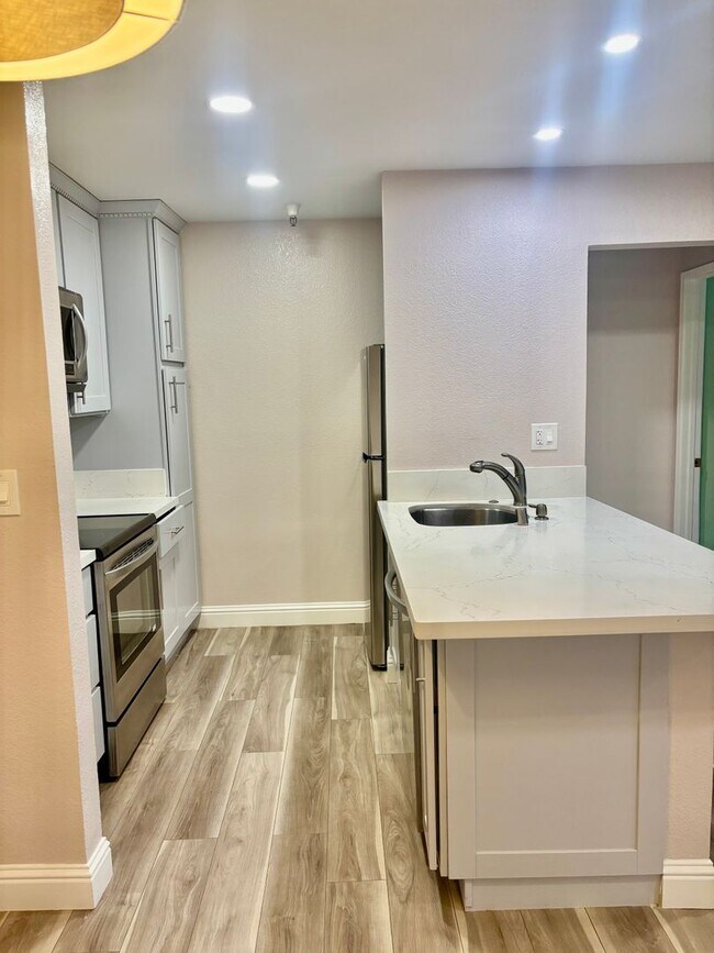 1310 Walden Rd Walnut Creek, CA 94597 photo 4
