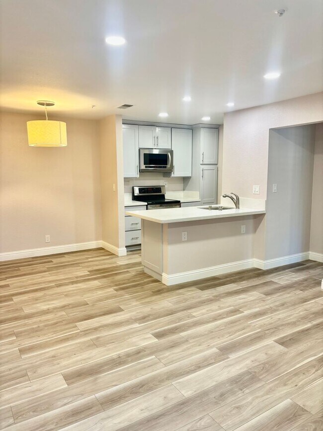 1310 Walden Rd Walnut Creek, CA 94597 photo 3