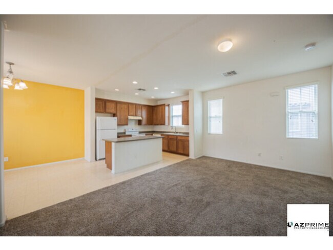 2032 N 78th Glen Phoenix, AZ 85035 photo 4