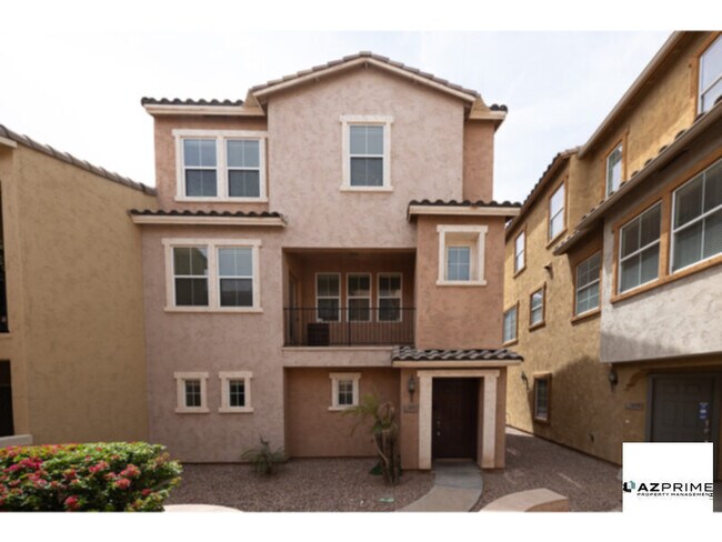 2032 N 78th Glen Phoenix, AZ 85035 photo 2