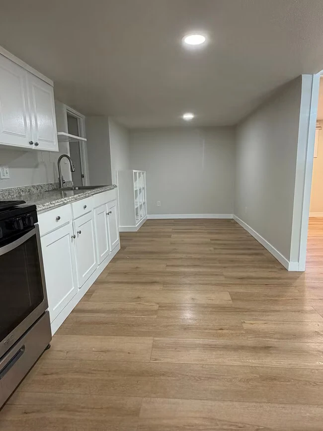 472 Arleta Ave San Jose, CA 95128 photo 4