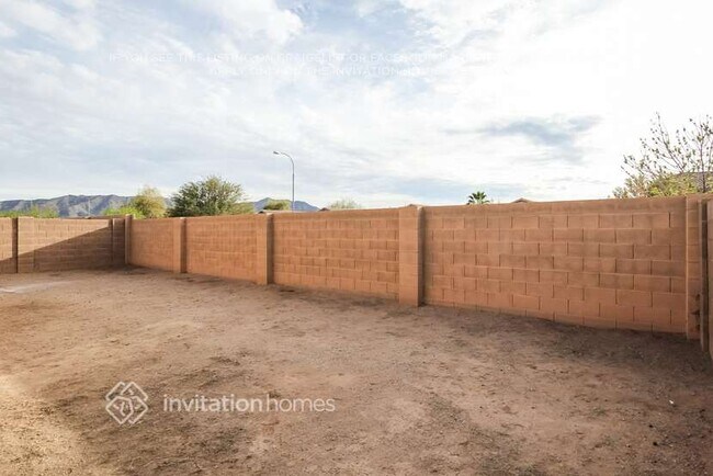 6826 S 30th Ln Phoenix, AZ 85041 photo 5