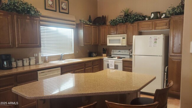 3691 N 153rd Ln Goodyear, AZ 85395 photo 5
