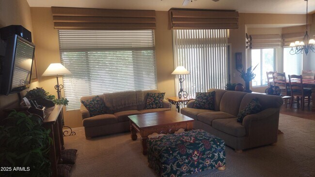 3691 N 153rd Ln Goodyear, AZ 85395 photo 2