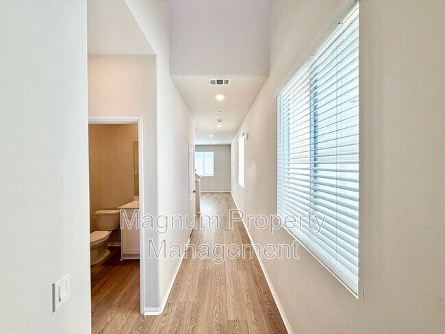 36330 Albus Ave Winchester, CA 92596 photo 4