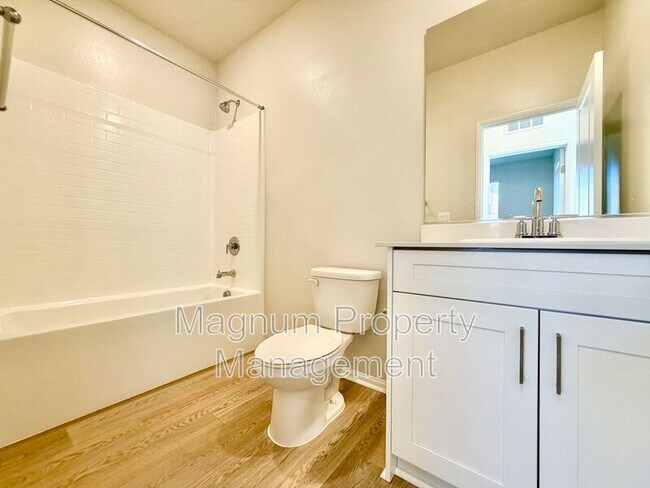 36330 Albus Ave Winchester, CA 92596 photo 5