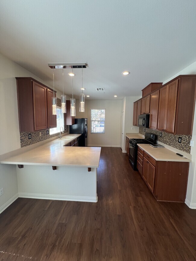 42912 Beamer Ct Temecula, CA 92592 photo 5