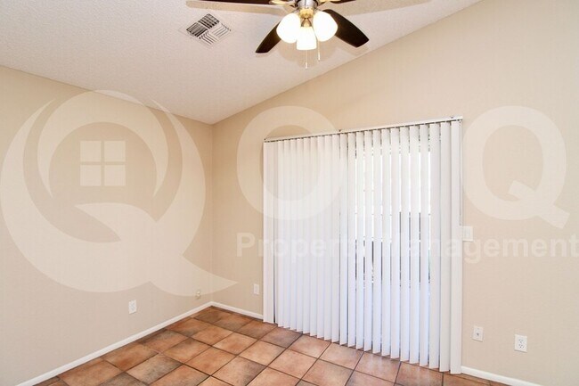 7040 W Olive Ave Peoria, AZ 85345 photo 5