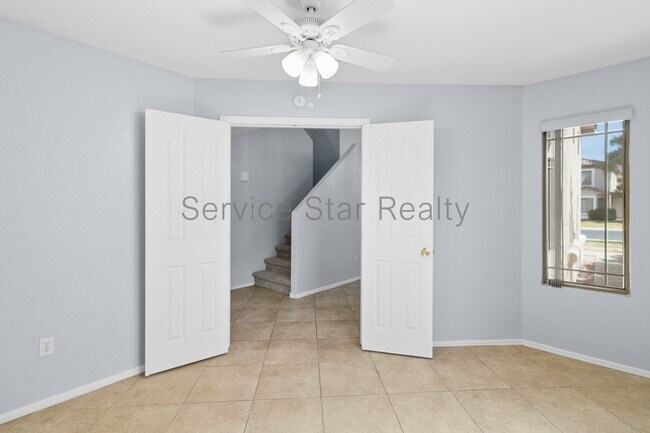 2111 E Appaloosa Rd Gilbert, AZ 85296 photo 4
