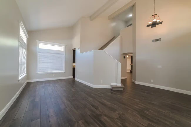 1297 E Tradewind Dr Gilbert, AZ 85234 photo 5