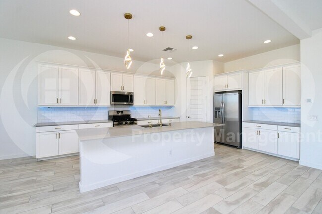 3836 W McNeil St Phoenix, AZ 85339 photo 3