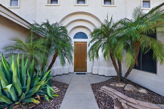 23834 N 66th Ln Glendale, AZ 85310 photo 4