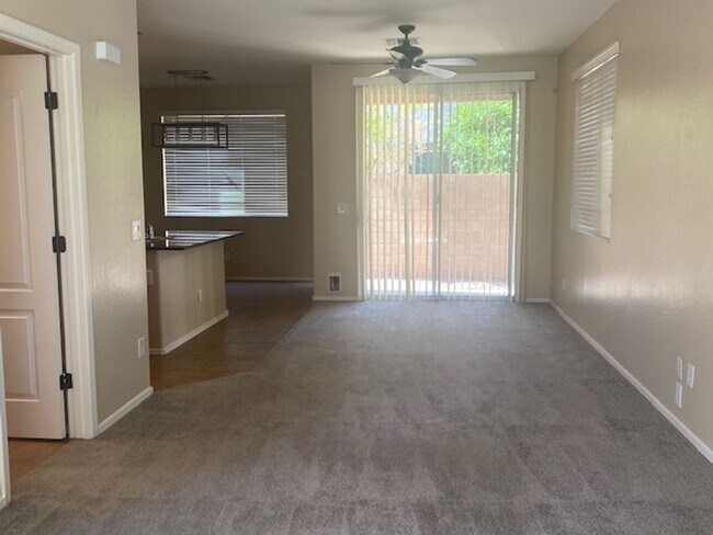 4297 E Carla Vista Dr Gilbert, AZ 85295 photo 4