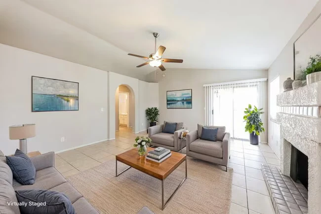 7056 W Eva St Peoria, AZ 85345 photo 3