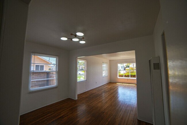 153 Guava Ave Chula Vista, CA 91910 photo 5