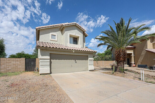 3902 E Rosemonte Dr Phoenix, AZ 85050 photo 4