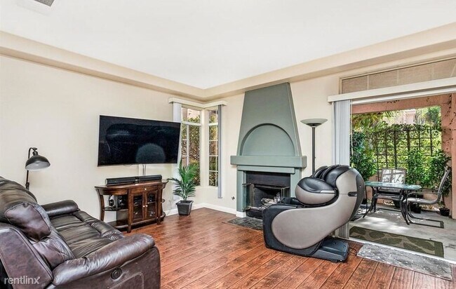 3547 Cameo Dr Oceanside, CA 92056