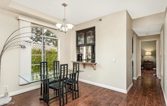 3547 Cameo Dr Oceanside, CA 92056 photo 3