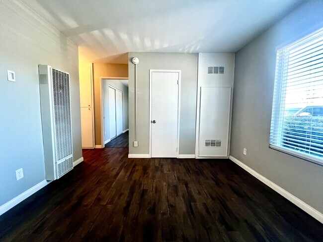 121 Madison Ave Chula Vista, CA 91910 photo 4