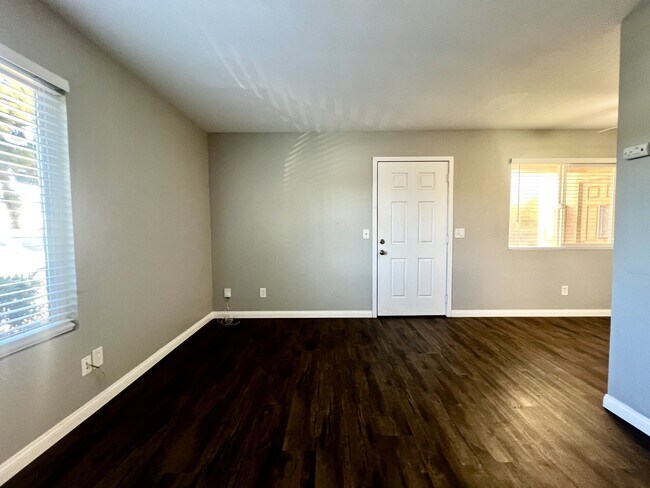 121 Madison Ave Chula Vista, CA 91910 photo 3