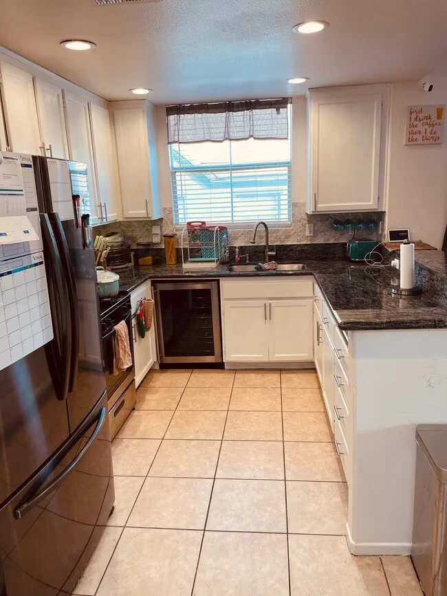 1364 Nicolette Ave Chula Vista, CA 91913 photo 2