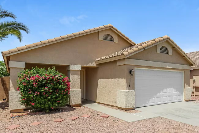 12954 W Voltaire Ave El Mirage, AZ 85335 photo 3