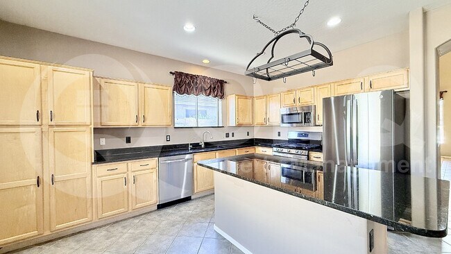 2536 S Martingale Rd Gilbert, AZ 85295 photo 3