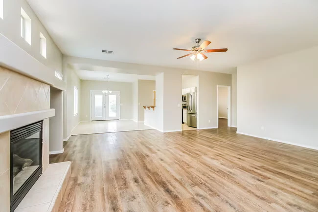 29154 N Gedona Cir San Tan Valley, AZ 85143 photo 5
