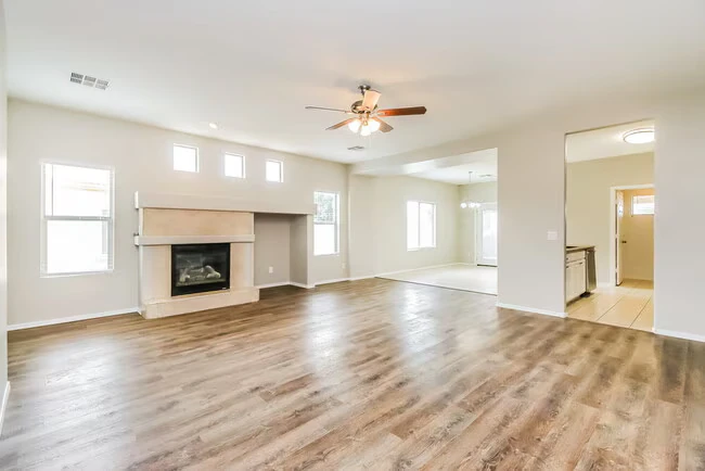 29154 N Gedona Cir San Tan Valley, AZ 85143 photo 4