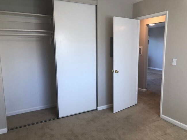 1216 Liberty St El Cerrito, CA 94530 photo 4