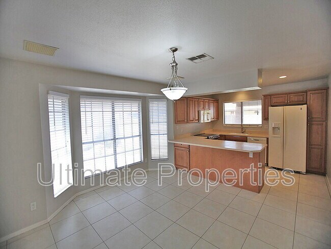 6308 W Desert Cove Ave Glendale, AZ 85304 photo 2