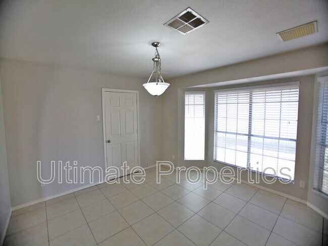 6308 W Desert Cove Ave Glendale, AZ 85304 photo 3