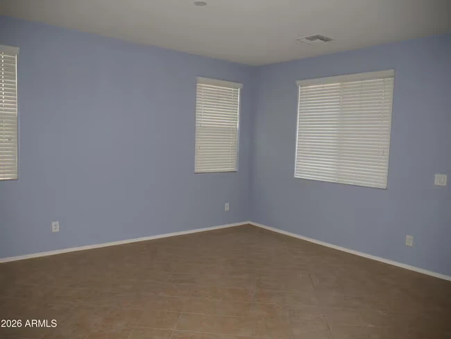 2680 N 73rd Glen Phoenix, AZ 85035 photo 5