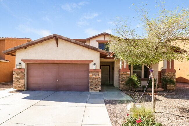 3116 S 82nd Ln photo 2