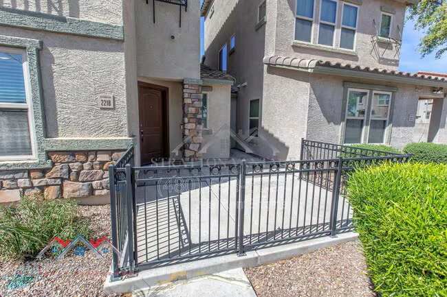 2218 N 77th Dr Phoenix, AZ 85035 photo 5