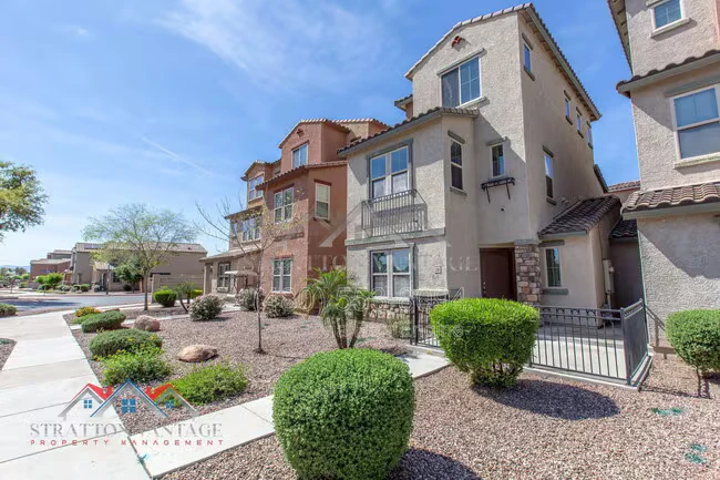 2218 N 77th Dr Phoenix, AZ 85035 photo 3