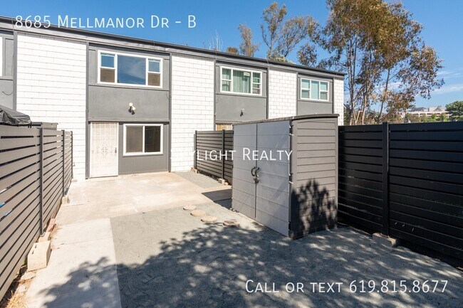 8685 Mellmanor Dr photo 4