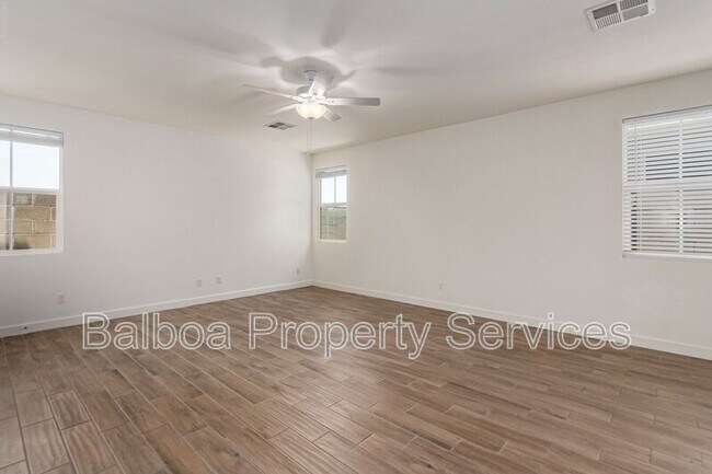 5528 S Dillon Cir Mesa, AZ 85212 photo 4