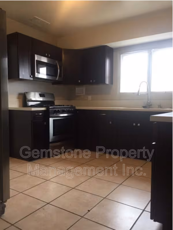 4938 Art St San Diego, CA 92115 photo 2