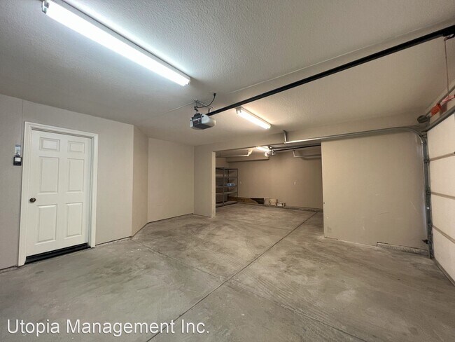 3967 Lamont St San Diego, CA 92109 photo 4