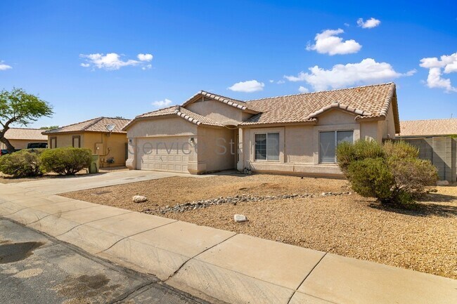 8178 W Stella Ave Glendale, AZ 85303 photo 2